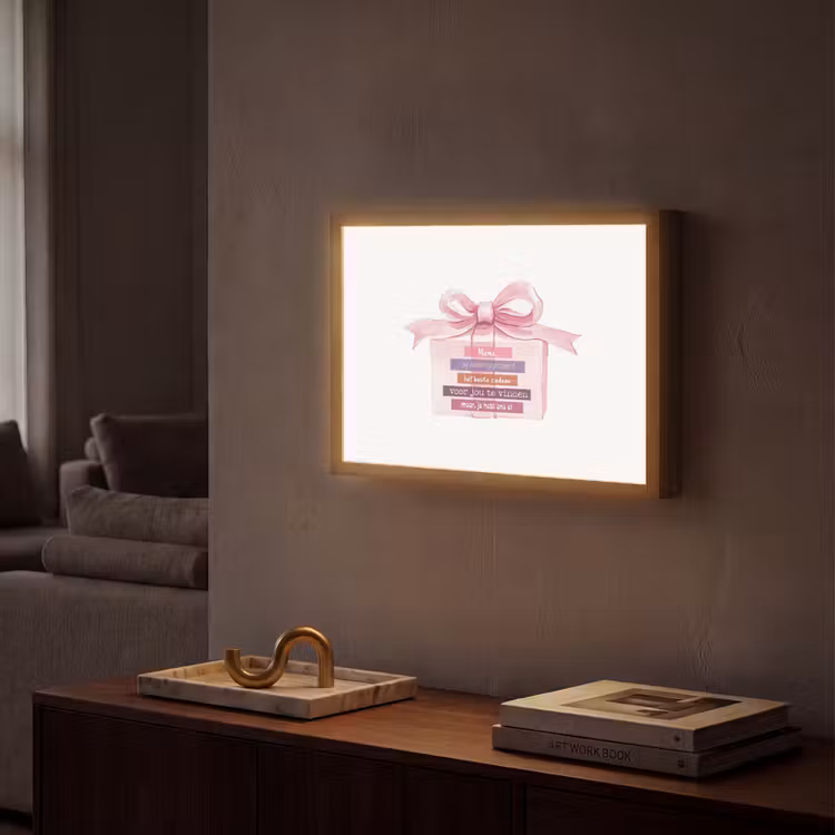 Cadeau - Strik - Tekst - Roze Light Box met batterij (Wandlamp) middel -sfeer1