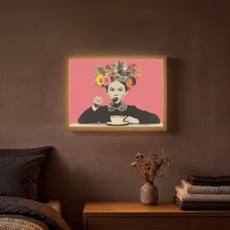 Meisje - Kopje - Bloemen - Roze Light Box met batterij (Wandlamp) middel -sfeer4