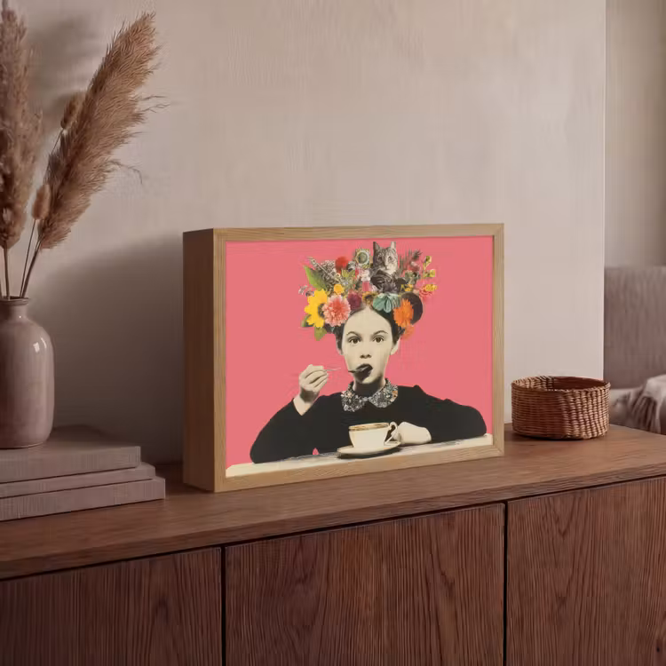 Meisje - Kopje - Bloemen - Roze Light Box met batterij (Wandlamp) middel -sfeer2