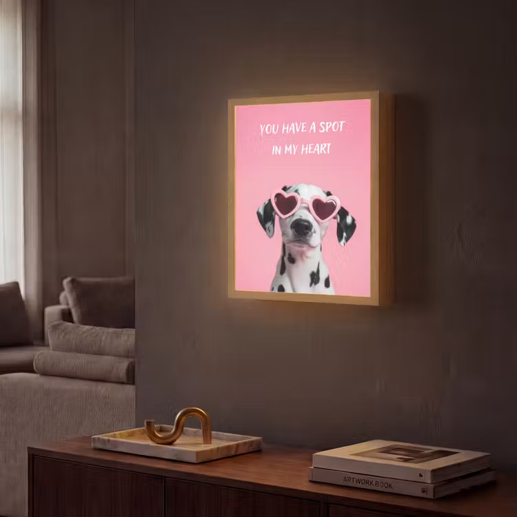 Hartjes - Hond - Valentijn - Roze Light Box met batterij (Wandlamp) middel -sfeer1