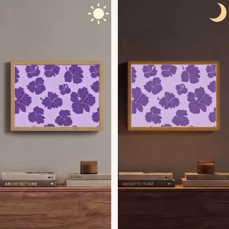 Hibiscus - Bloemen - Paars Light Box met batterij (Wandlamp) middel 907 -sfeer3