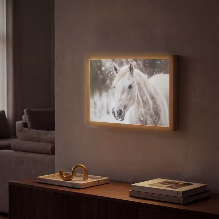 Paard - Wit - Winter - Natuur - Sneeuw - Dieren Light Box met batterij (Wandlamp) middel -sfeer1