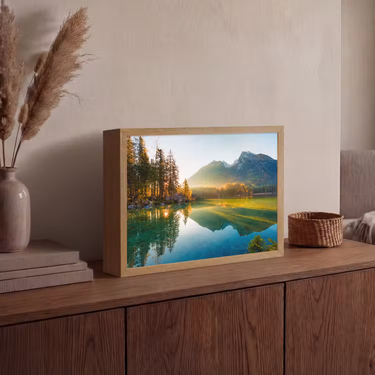 Meer - Bos - Bergen - Natuur - Zon - Landschap Light Box met batterij (Wandlamp) middel -sfeer2