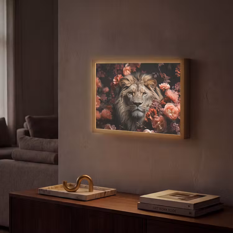 Leeuw - Dier - Natuur - Botanisch - Bloemen - Roze Light Box met batterij (Wandlamp) middel -sfeer1