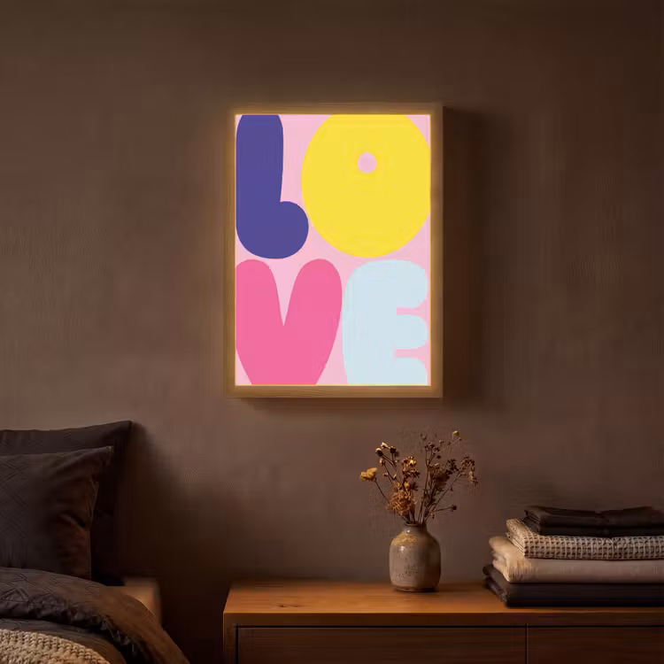 Love - Valentijn - Kleurrijk Light Box met batterij (Wandlamp) middel -sfeer4