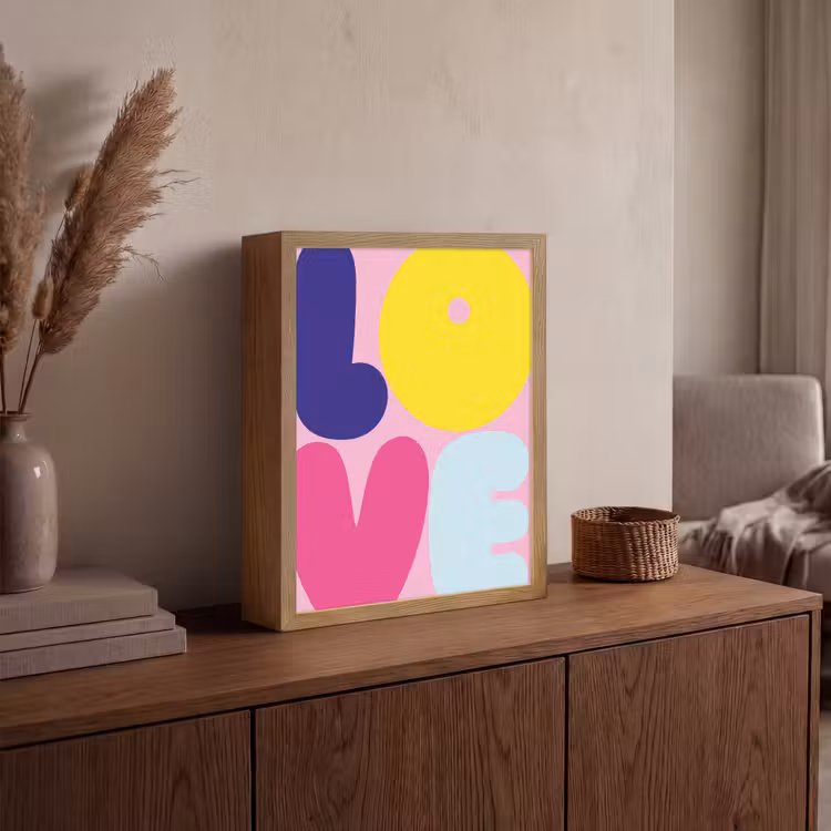 Love - Valentijn - Kleurrijk Light Box met batterij (Wandlamp) middel -sfeer2