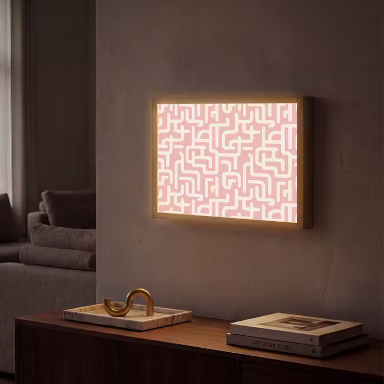Doolhofpatroon - Roze - Wit - Abstract Light Box met batterij (Wandlamp) middel 907 -sfeer1