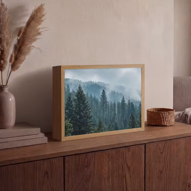 Naaldwoud - Bergen - Mist Light Box met batterij (Wandlamp) middel -sfeer2