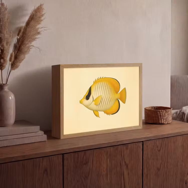 Ovaal - Vis - Geel - Schubben Light Box met batterij (Wandlamp) middel -sfeer2