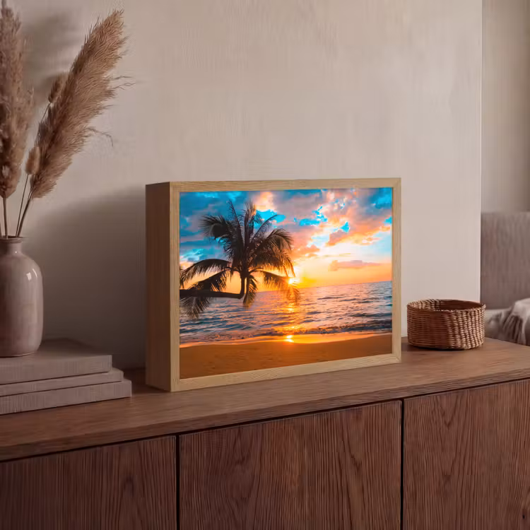Palm - Zonsondergang - Horizon - Strand - Zee - Tropisch Light Box met batterij (Wandlamp) middel -sfeer2