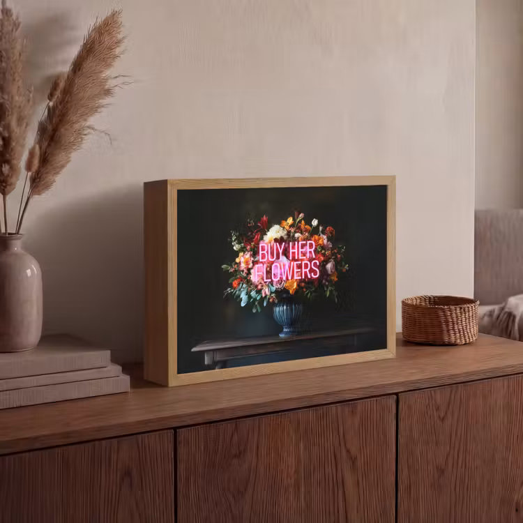 Quote - Bloemen - Vaas - Neon Light Box met batterij (Wandlamp) middel -sfeer2