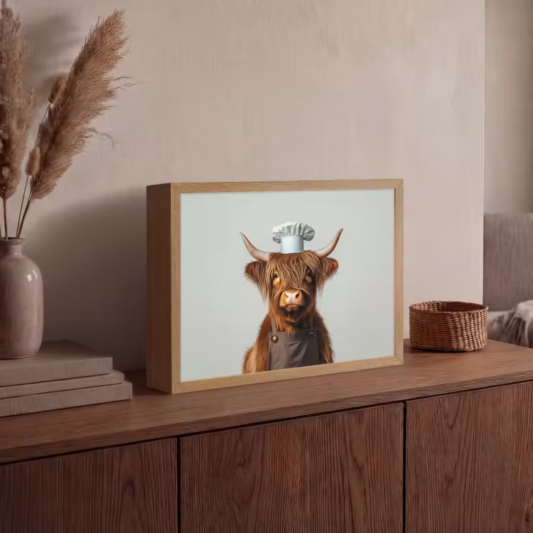 Schotse Hooglander - Bruin - Hoorns - Kokskleding Light Box met batterij (Wandlamp) middel -sfeer2