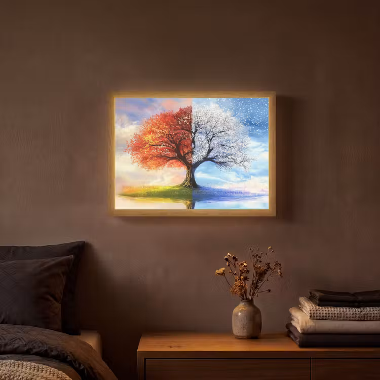 Seizoenen - Kunst - Boom - Winter - Herfst Light Box met batterij (Wandlamp) middel -sfeer4