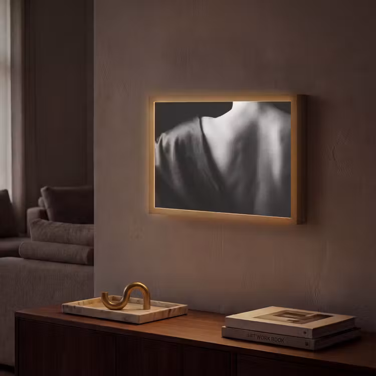 Schouder - Zijde - Rug - Zwart - Wit - Elegant Light Box met batterij (Wandlamp) middel -sfeer1