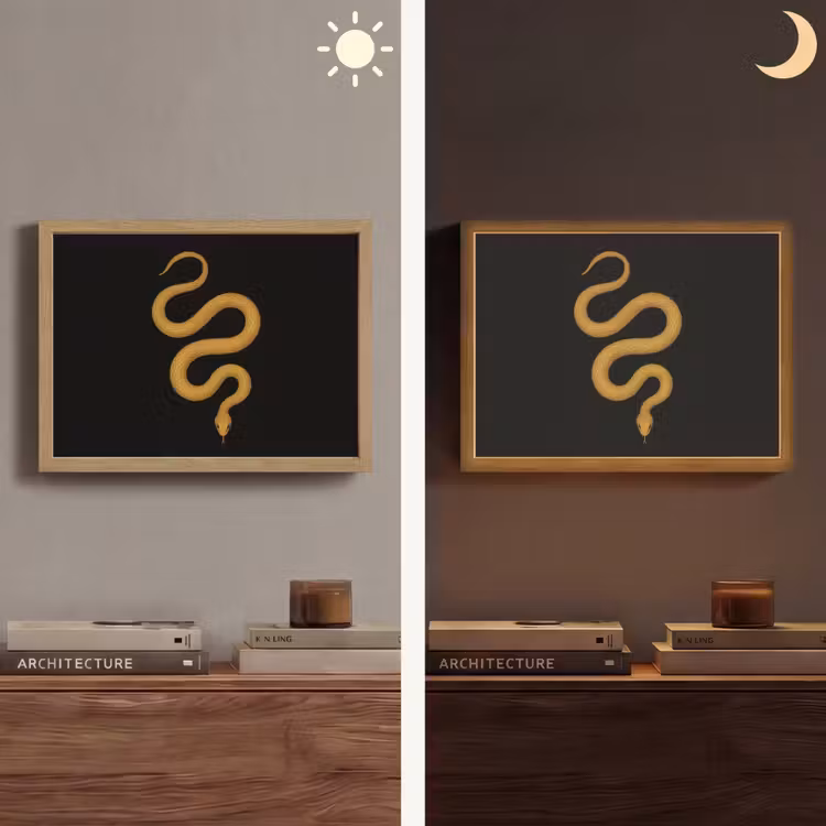 Slang - Minimalistisch - Goud Light Box met batterij (Wandlamp) middel -sfeer3