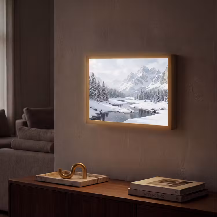 Sneeuwlandschap - Bergen - Rivier - Winter Light Box met batterij (Wandlamp) middel -sfeer1