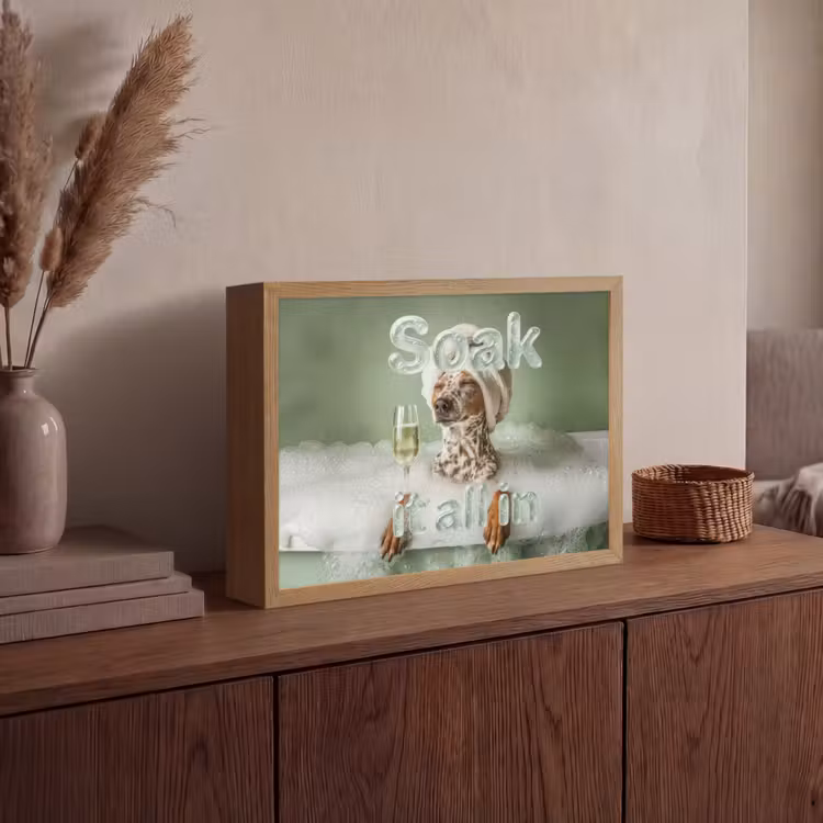 Soak it all in - Hond - Bad Light Box met batterij (Wandlamp) middel -sfeer2