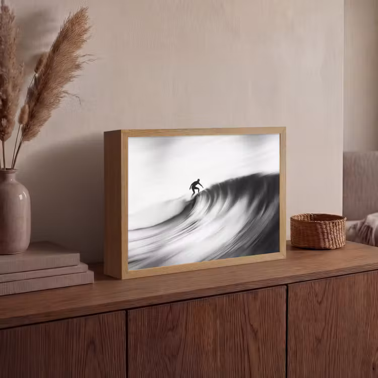 Surfer - Golf - Vervaagd - Zwart Light Box met batterij (Wandlamp) middel -sfeer2