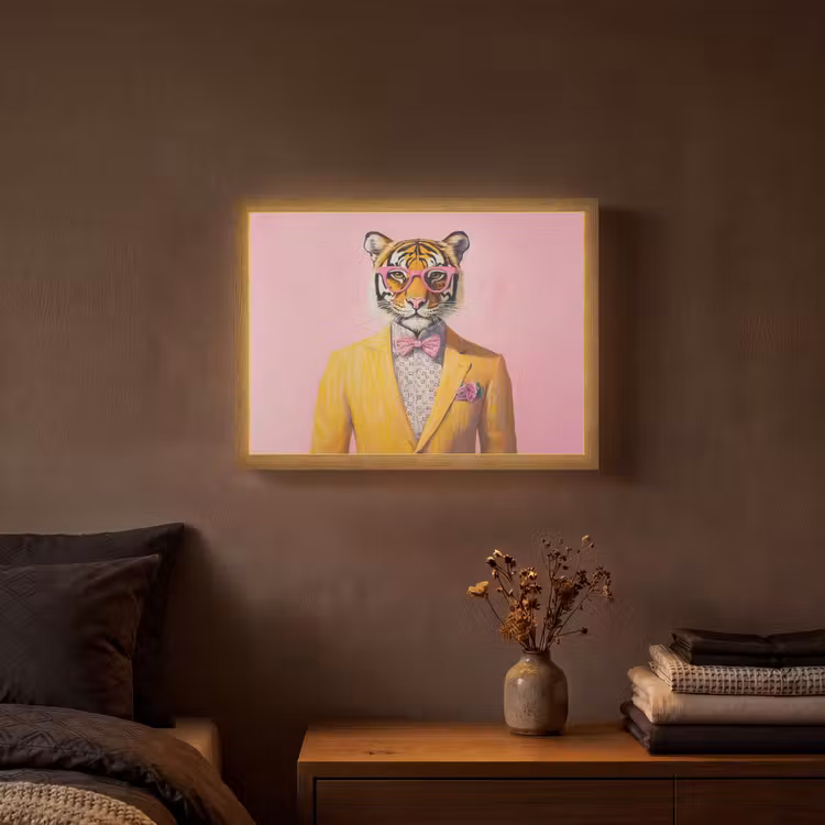 Tijger - Bril - Geel - Jasje Light Box met batterij (Wandlamp) middel -sfeer4