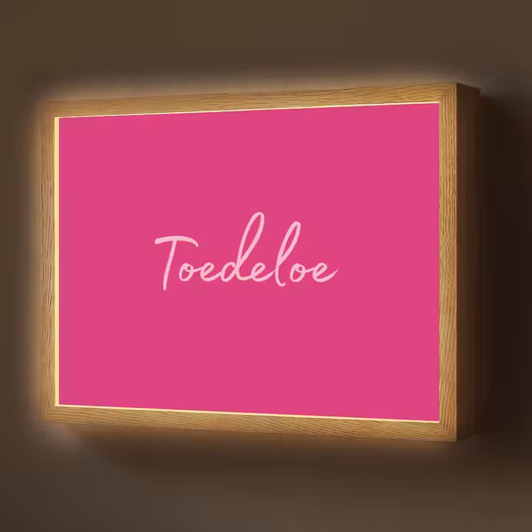 Toedeloe - Roze Light Box met batterij (Wandlamp) middel -z3d_website