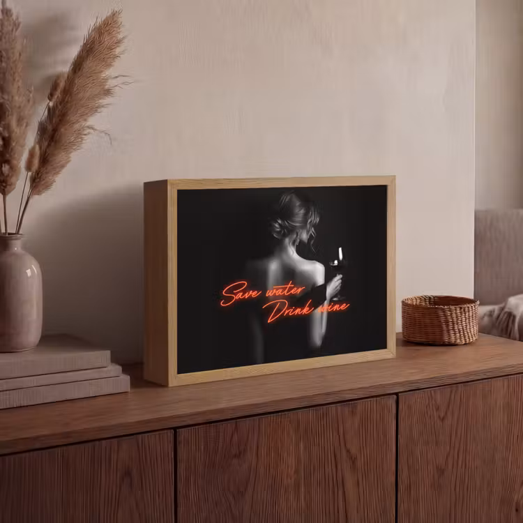 Wijn - Vrouw - Neon - Quote Light Box met batterij (Wandlamp) middel -sfeer2