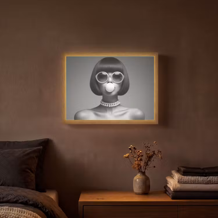 Vrouw - Zwart Wit - Ketting - Zonnebril Light Box met batterij (Wandlamp) middel -sfeer4