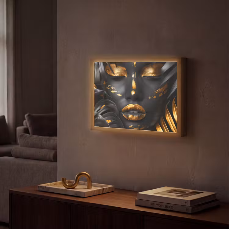 Vrouw - Goud - Natuur - Portret - Modern Light Box met batterij (Wandlamp) middel -sfeer1