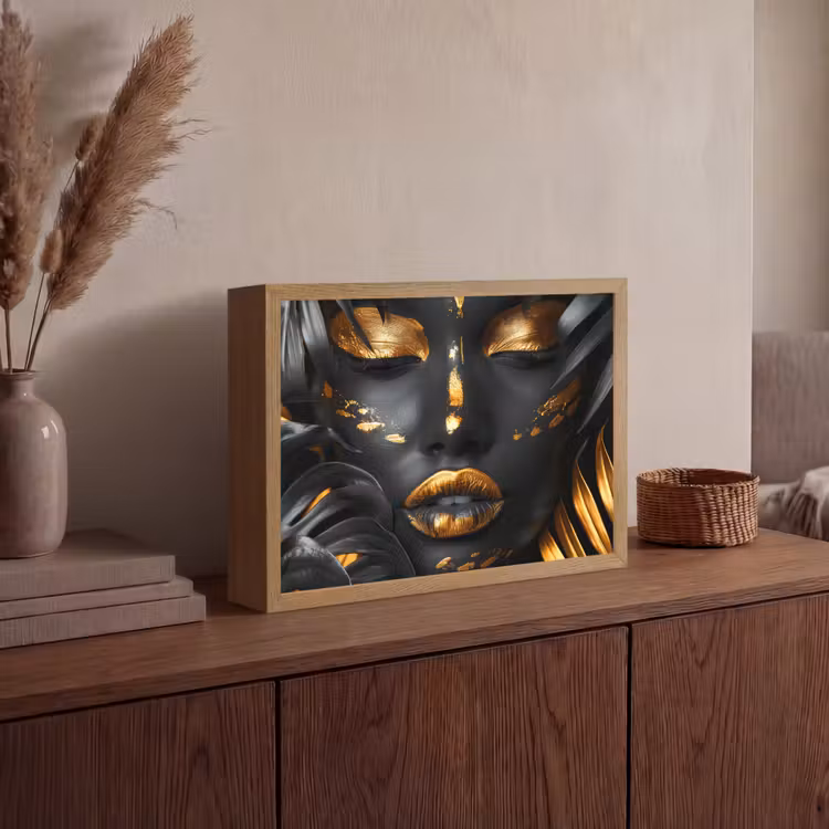 Vrouw - Goud - Natuur - Portret - Modern Light Box met batterij (Wandlamp) middel -sfeer2