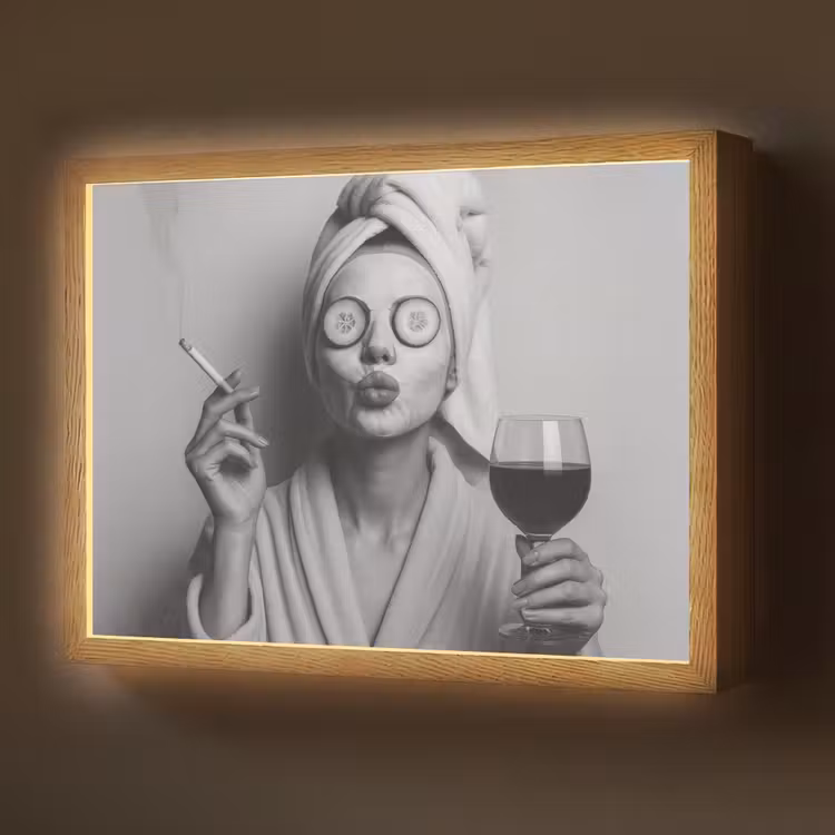 Vrouw - Masker - Wijn - Sigaret Light Box met batterij (Wandlamp) middel -z3d_website