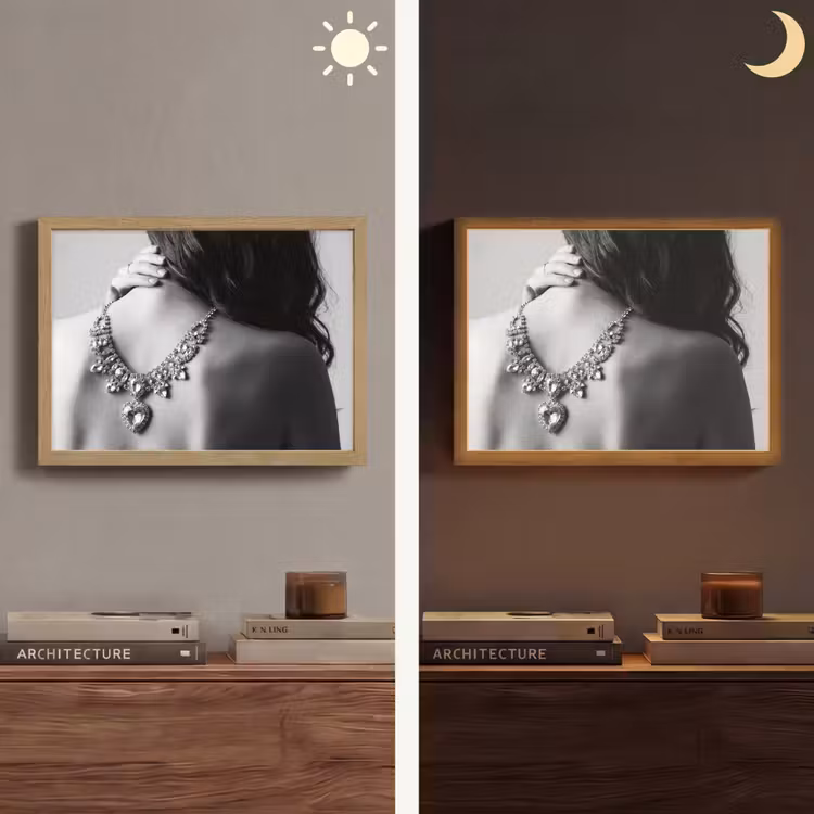 Vrouw - Ketting - Fashion - Zwart - Wit Light Box met batterij (Wandlamp) middel -sfeer3