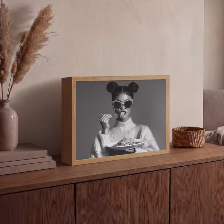 Vrouw - Pasta - Zonnebril Light Box met batterij (Wandlamp) middel -sfeer2