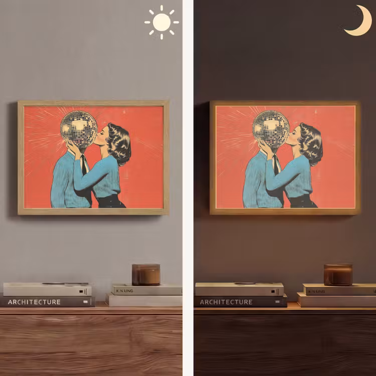 Vrouw - Retro - Discobal - Kus Light Box met batterij (Wandlamp) middel -sfeer3