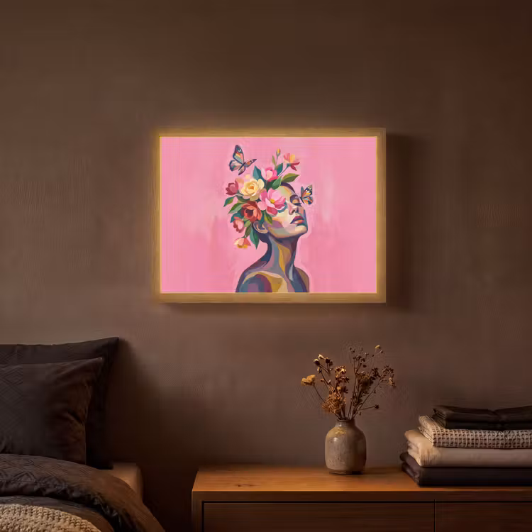 Vrouwengezicht - Vlinders - Kleurrijk Light Box met batterij (Wandlamp) middel -sfeer4