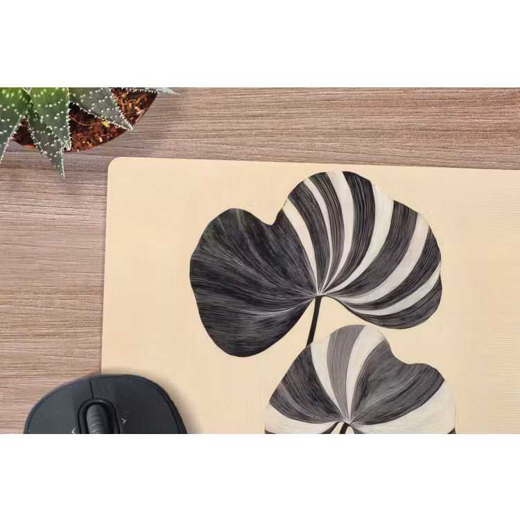 Zwart - Bladeren - Strepen - Minimalistisch muismat rubber klein -closeup