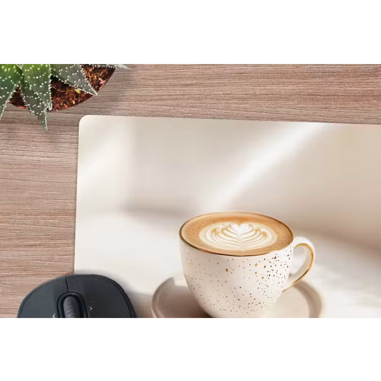 Cappuccino - Schuim - Schotel - Beige muismat rubber klein -closeup