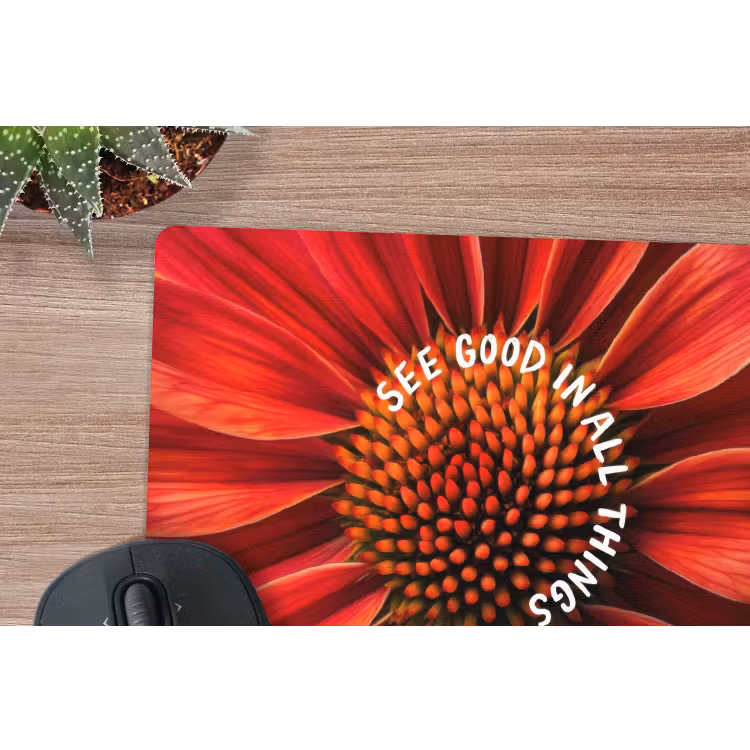 Close up - Bloem - Quote - Rood muismat rubber klein -closeup