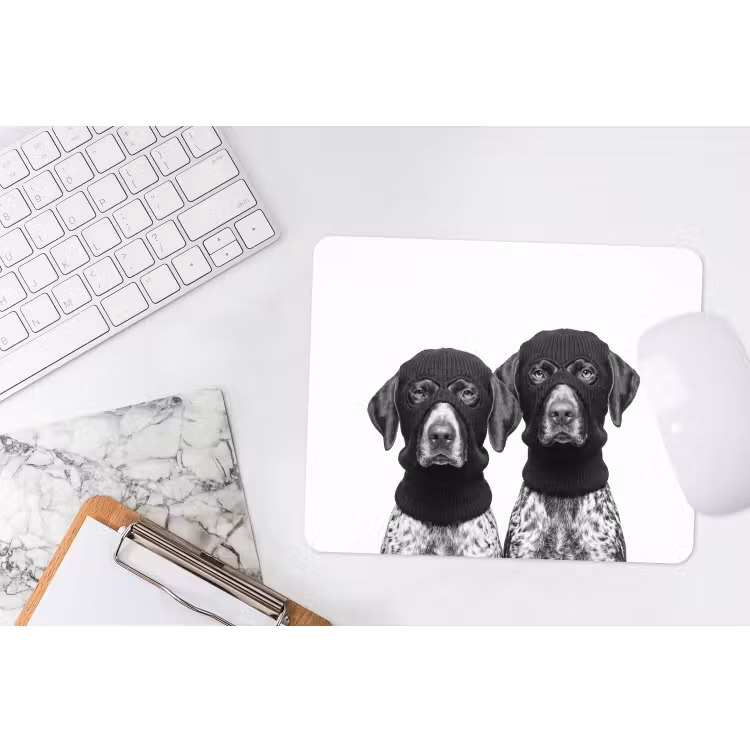 Honden - Bivakmuts - Zwart - wit muismat rubber klein -witbureau
