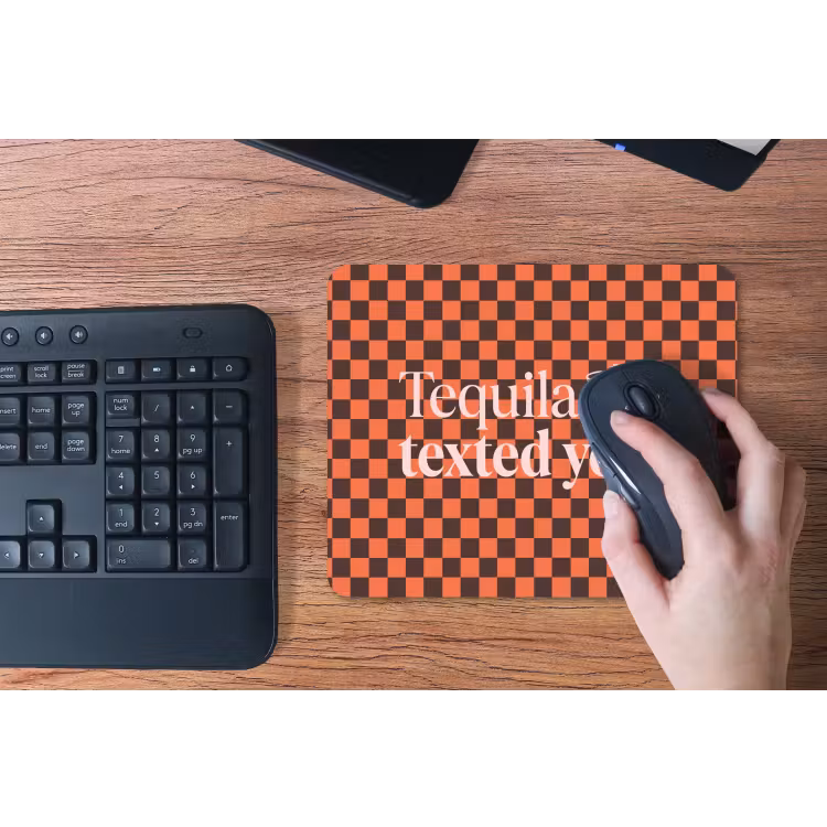 Tequila texted you - Glas - Vierkanten - Oranje muismat rubber klein -toetsenbord