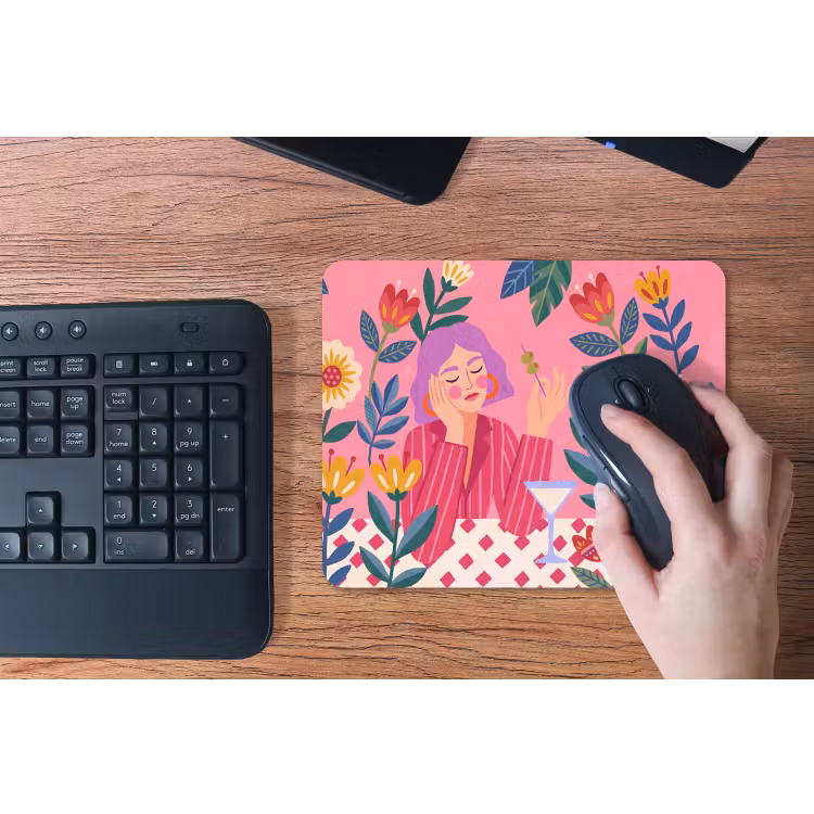 Vrouw - Cocktail - Bloemen - Modern - Roze muismat rubber klein -toetsenbord