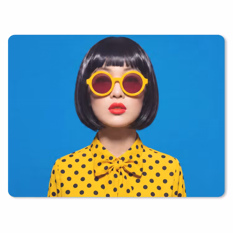 Vrouw - Zonnebril - Pop Art - Portret - Geel muismat rubber klein -3d