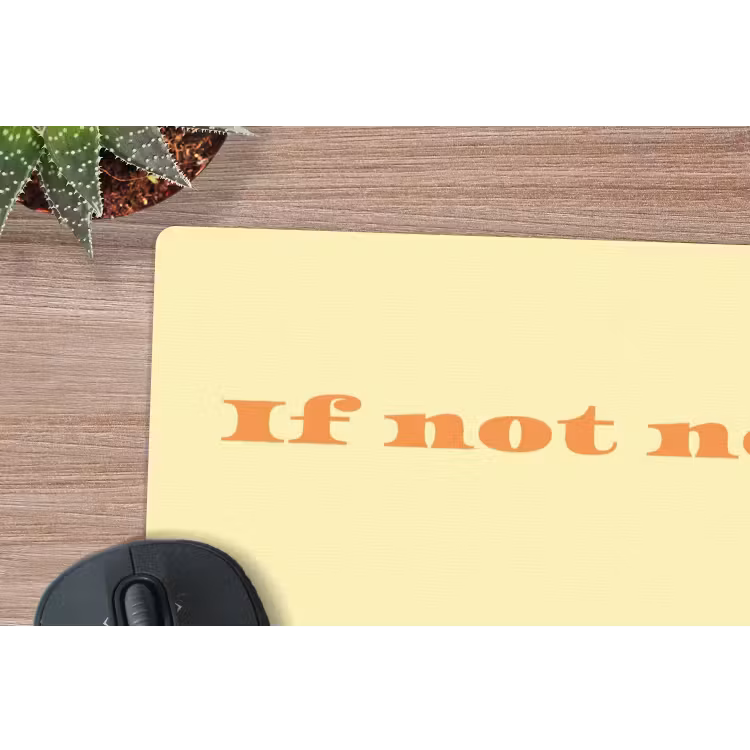 Geel - Oranje - if not now then when muismat rubber klein -closeup
