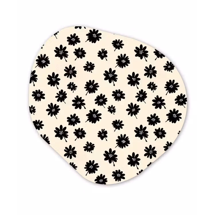 Madeliefjes - Grafisch - Zwart - Beige Wandcirkel Organisch Forex 3mm klein 629 -3d