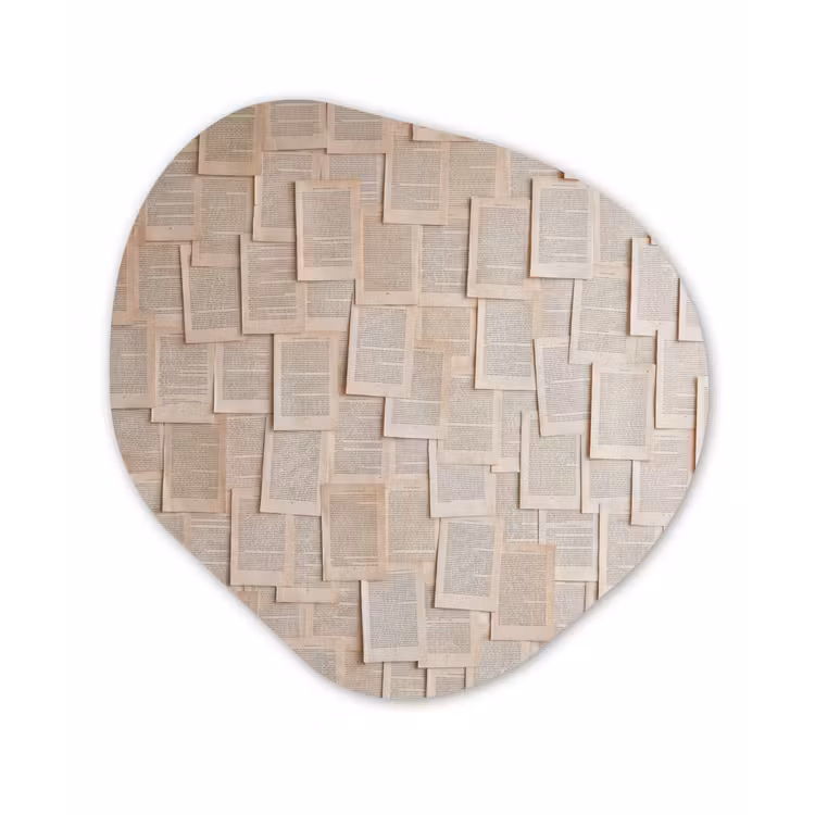 Boekpagina - Collage - Literatuur - Vintage - Beige Wandcirkel Organisch Aluminium middel -3d