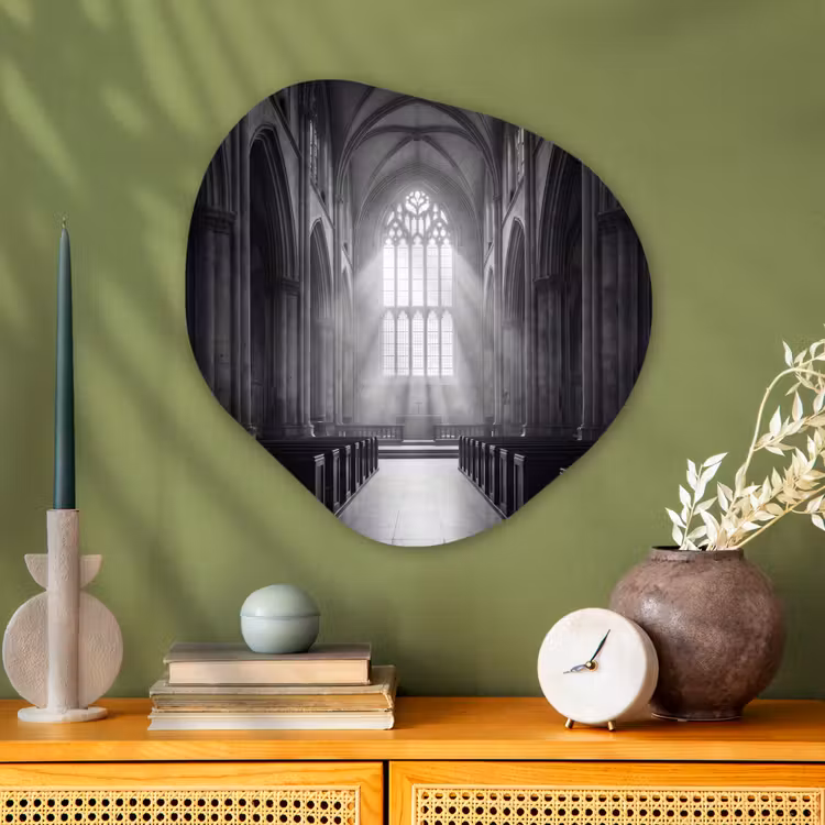Kerk - Interieur - Lichtstralen - Architectuur - Klassiek Wandcirkel Organisch Aluminium middel -sfeer2