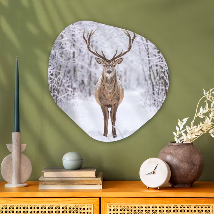 Hert - Winter - Bos - Natuur - Wit Wandcirkel Organisch Aluminium middel -sfeer2