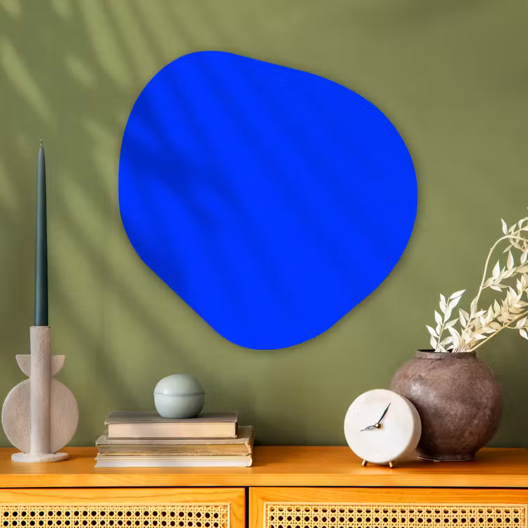 Electric - Blue - Blauw Wandcirkel Organisch Aluminium middel 851 -sfeer2