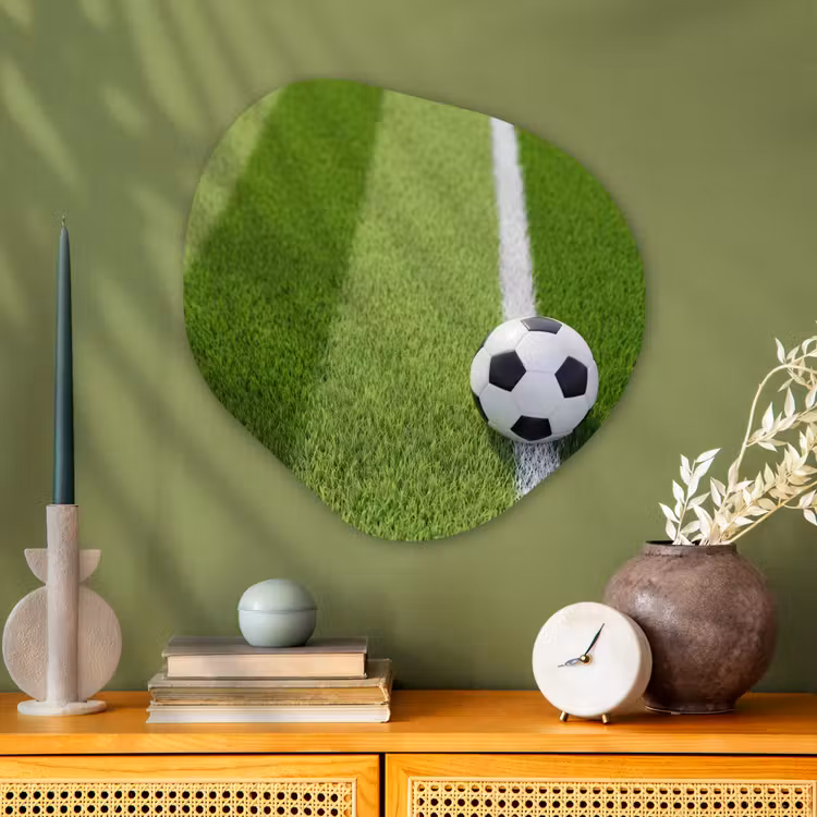 Voetbal - Grasveld - Sport - Groen Wandcirkel Organisch Aluminium middel -sfeer2