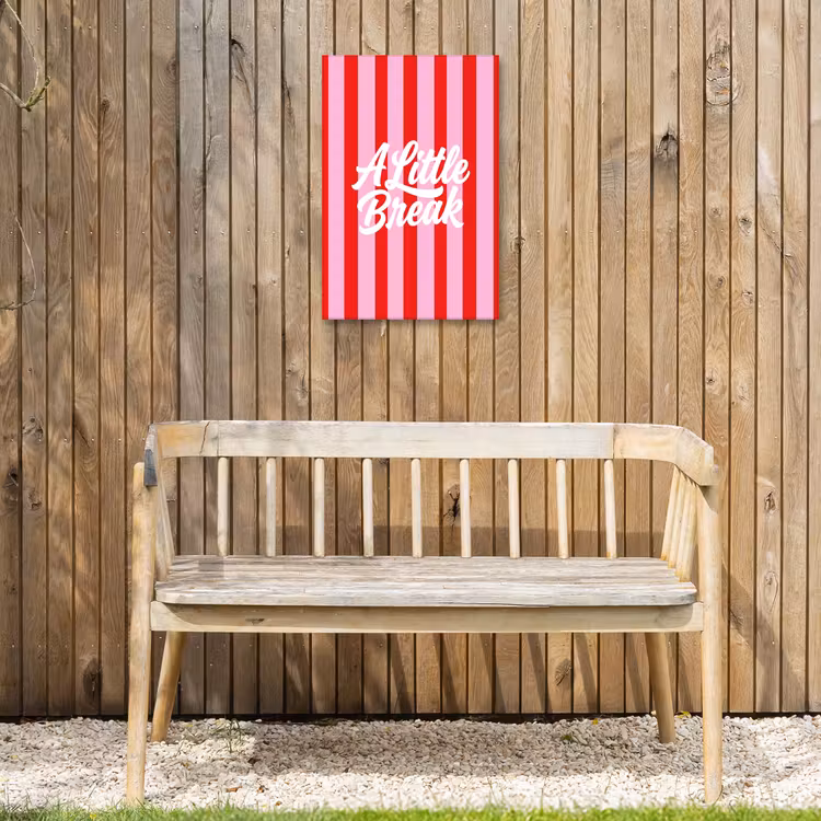 A Little Break - Strepen - Rood - Roze Tuinposter op houten frame 2 cm dik klein -sfeer4