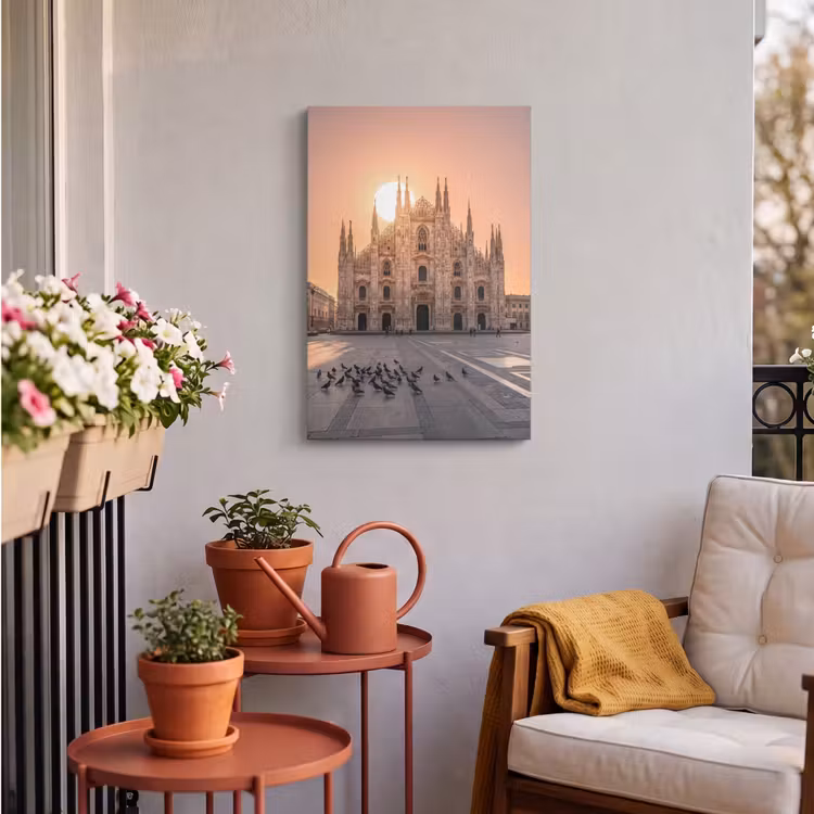 Architectuur - Milaan - Plein - Zonsopgang - Oranje Tuinposter op houten frame 2 cm dik klein -sfeer1