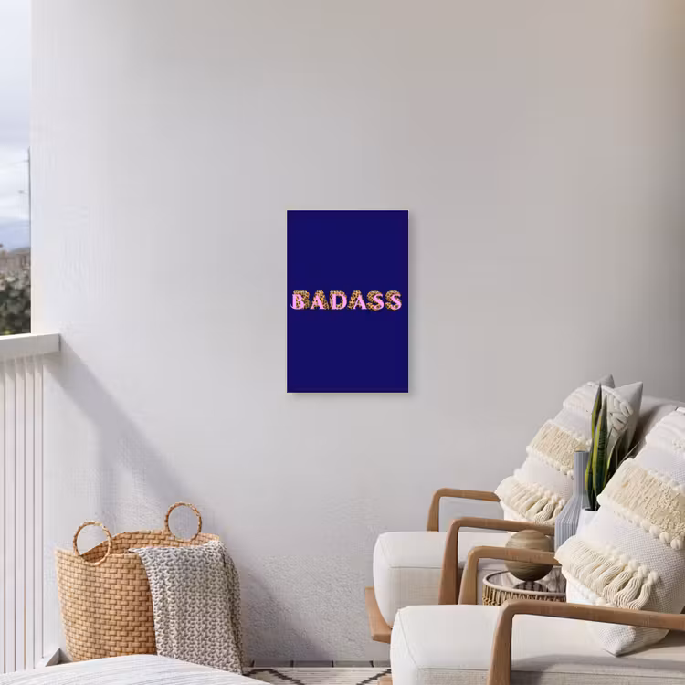 Badass - Panterpint - Schaduw - Roze Tuinposter op houten frame 2 cm dik klein -sfeer1